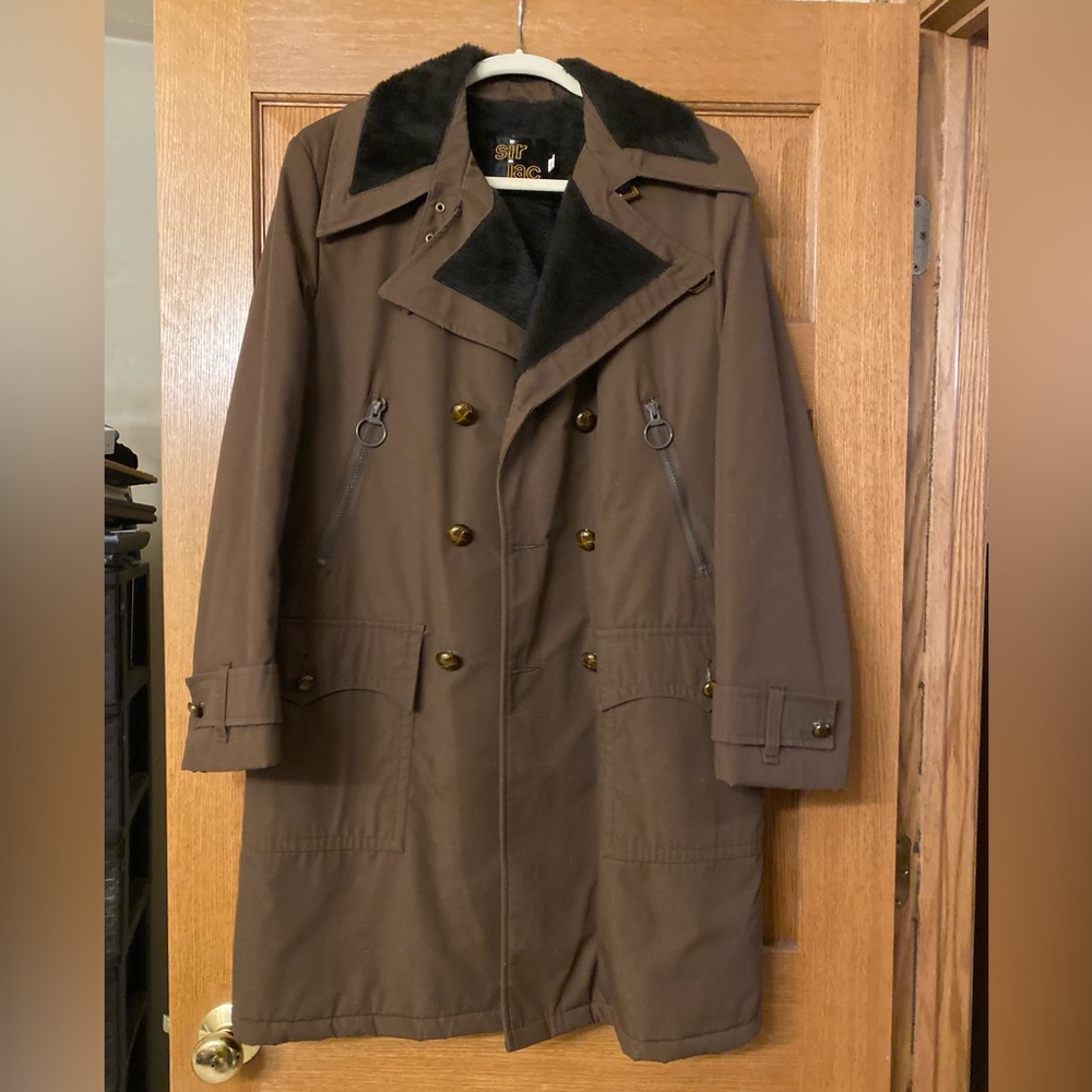 Sir Jac Men’s Vintage 70’s/80’s Wide Lapel Brwn Double breasted trench coat.Sz40